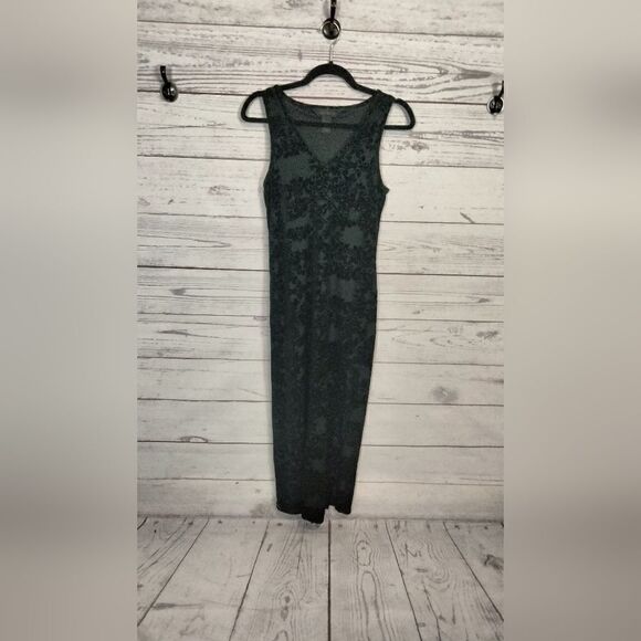 "Express" woman's dress   - Picture 2 of 7